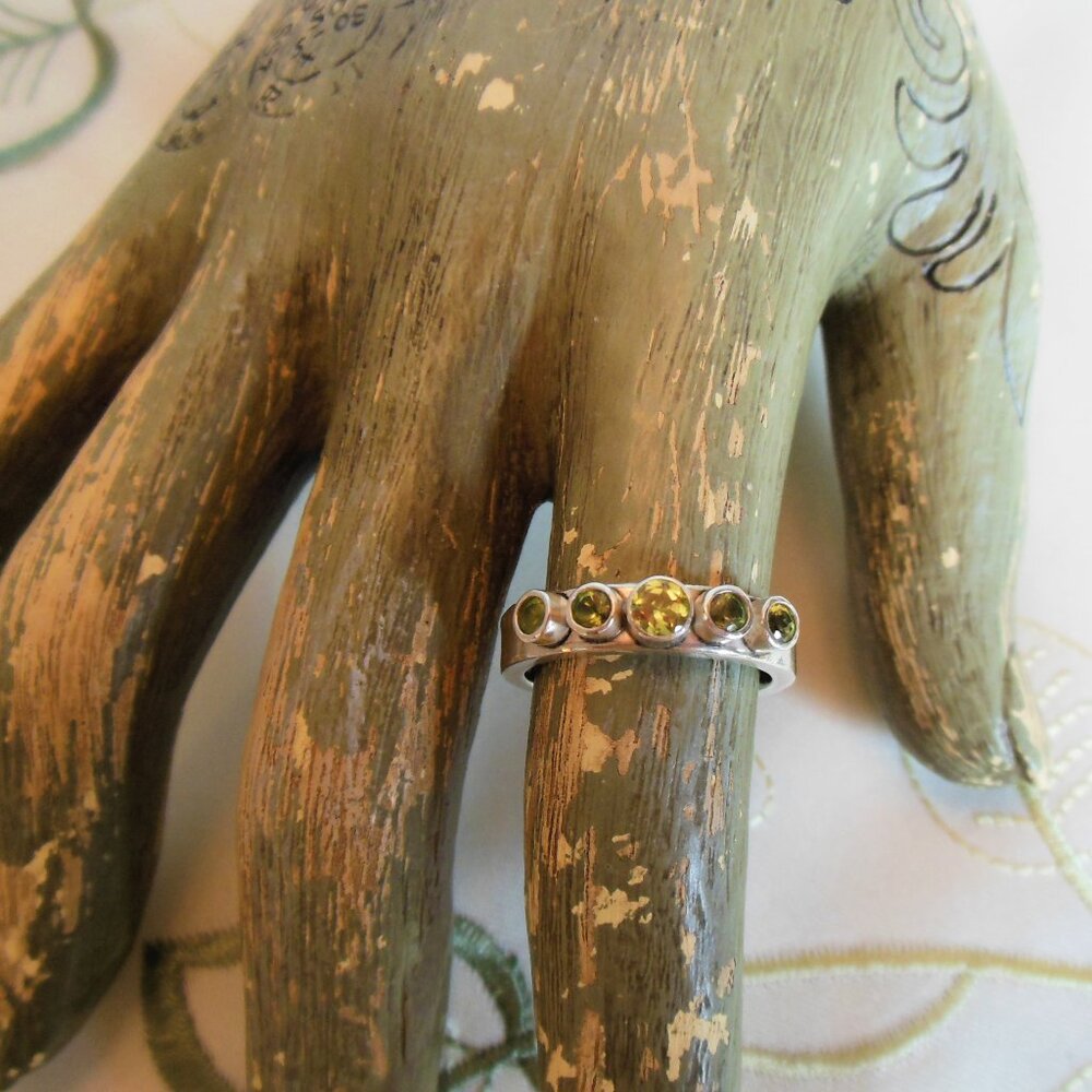 Silver Peridot Ring - Size 9